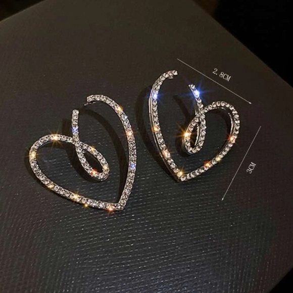Cubic Zirconia Heart Earrings - Picture 6 of 6